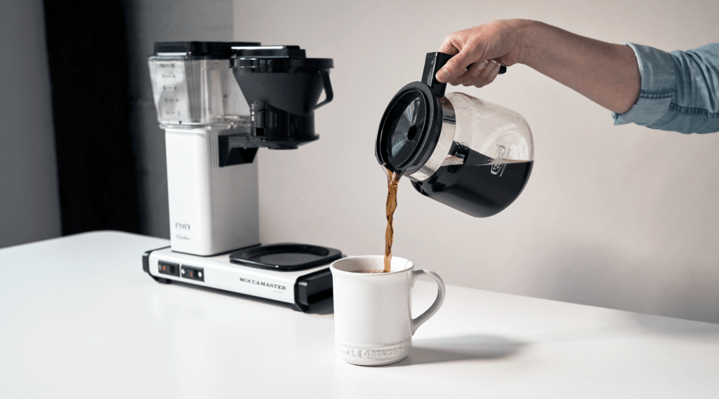 How to make Coffee in Coffee Maker